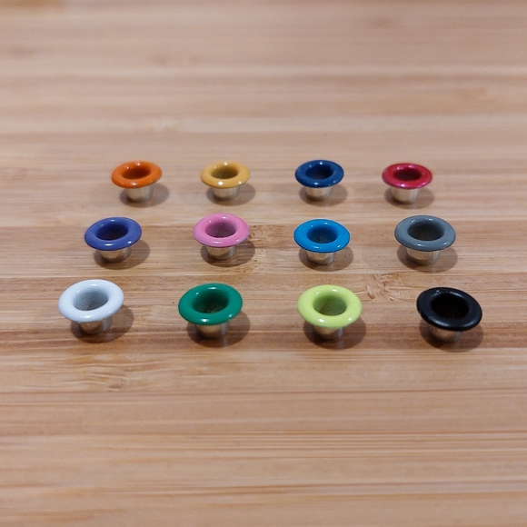 4mm Eyelets with Washers-100 sets - Picture 2 of 2